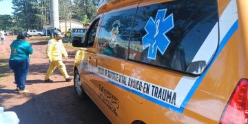 Hospitalizan a 12 alumnos por desmayarse en una escuela tras desayunar