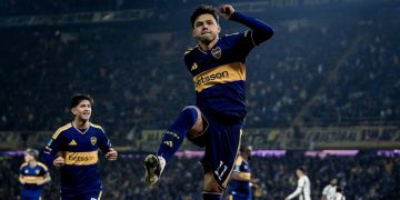 Ángel Romero se destapó con un doblete y su Boca sigue de racha