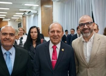 Bonifacio Ríos Ávalos fue electo decano de Derecho de la UNA