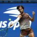 Alcaraz regresa con fuerza y avanza a segunda ronda del Abierto de Estados Unidos