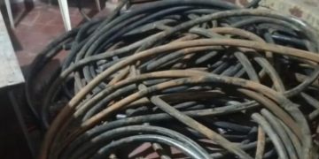 Detienen a tres funcionarios de Copaco por presunto robo de cables