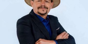 Candidato a concejal muere electrocutado mientras podaba un árbol en Mbaracayú