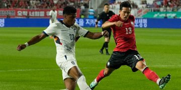Marcelo Gallardo debutó en Ecuador con una dura derrota ante Corea del Sur