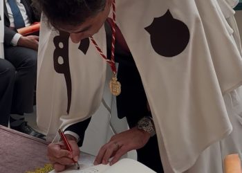 Paraguayo fue incorporado como caballero de la Orden del Camino de Santiago