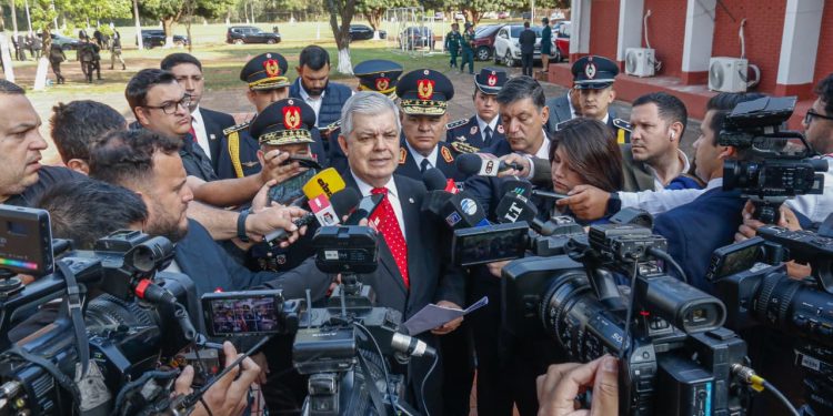 Percepción de inseguridad no siempre coincide con las estadísticas, según ministro