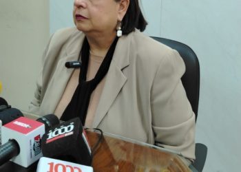 “No tienen visión sanitaria”, senadora arremete contra el impuesto a la tirzepatida