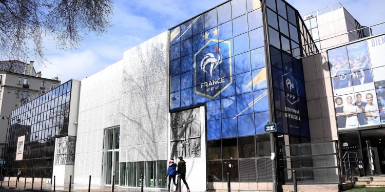 Federación francesa retira apoyo a candidatura de Infantino para reelección en FIFA