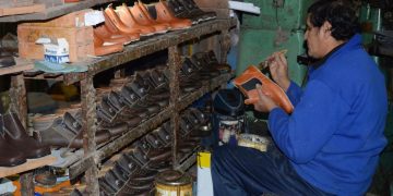 Fabricantes de calzados anuncian movilización contra el ingreso masivo de productos chinos