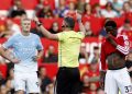 Escándalo en la Premier League: reconocen el error en el VAR que le dio el triunfo al Manchester City