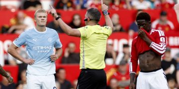 Escándalo en la Premier League: reconocen el error en el VAR que le dio el triunfo al Manchester City