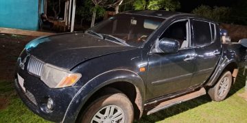 Hallan dos vehículos vinculados a millonario asalto en Santa Rosa del Monday