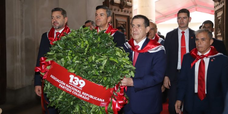 Tirón de orejas de Cartes a Peña: «la salud no puede esperar»