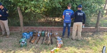 Incautan siete armas y más de 5.000 municiones durante allanamiento en Loma Plata