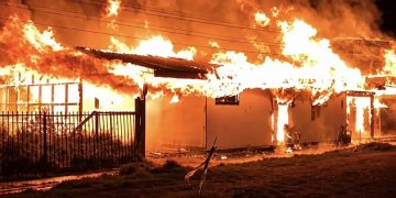 Incendio en hogar de adultos mayores deja 16 fallecidos en Chile
