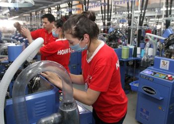 Industria manufacturera emplea a más de 353.000 personas en Paraguay
