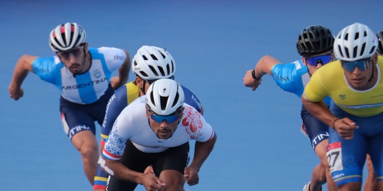 Julio Mirena hace brillar de plata al Team Paraguay en Santa Fe 2026
