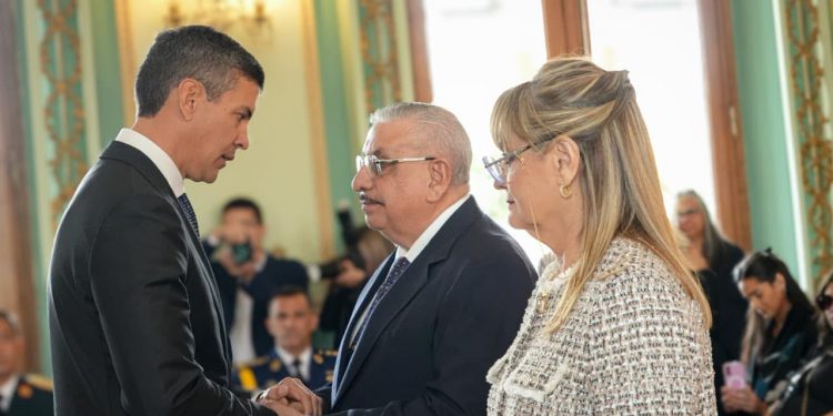 El doctor Isaías Fretes juró como nuevo ministro de Salud Pública