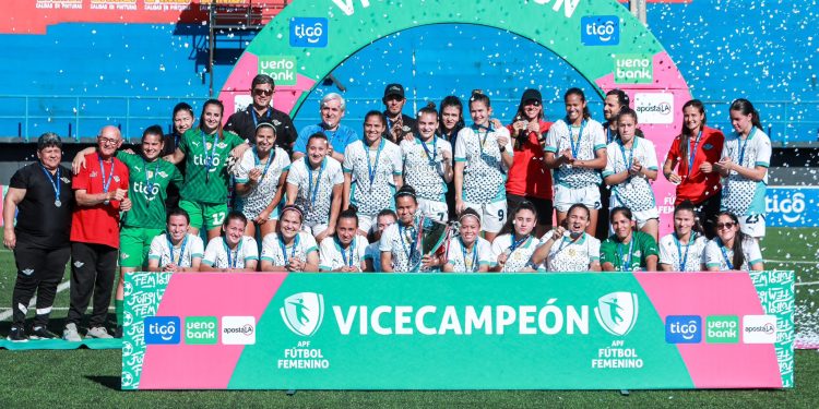Libertad goleó al 2 de Mayo y se quedó con el vicecampeonato