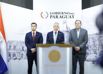 LATAM anuncia nueva ruta Asunción-Montevideo y aumento de frecuencias para 2027