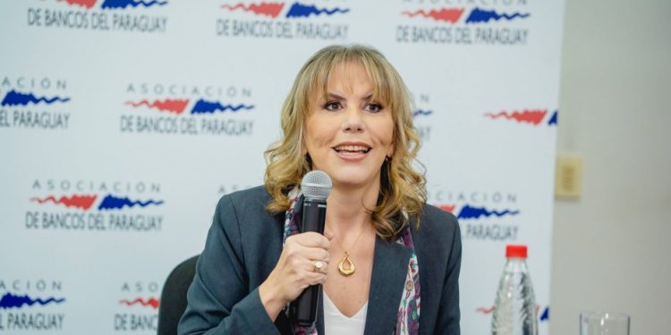 ASOBAN ratificó su disposición a colaborar con BCP y pidió homogeneidad en la información