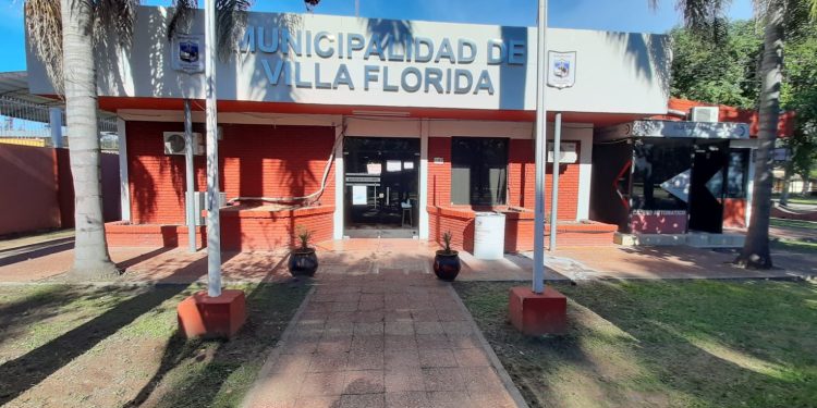 Denuncian por supuesta estafa de G. 297 millones al intendente de Villa Florida