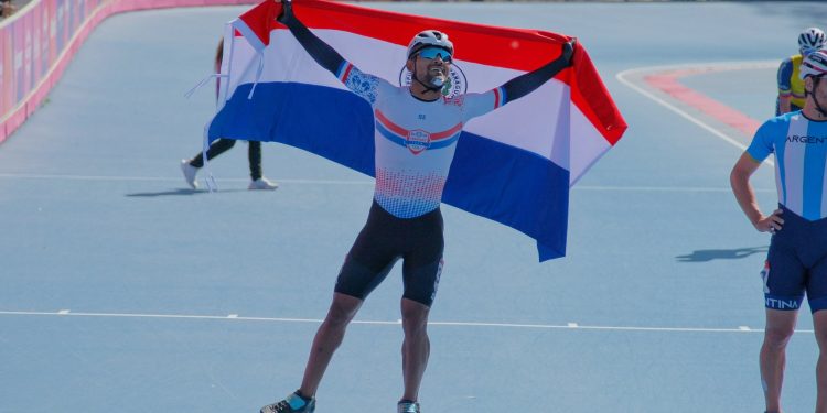 Julio Mirena gana la segunda medalla de oro paraguaya en los Suramericanos 2026