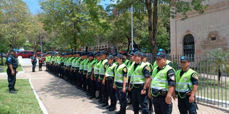 Policía aclara que prueba del polígrafo no implica necesariamente la baja de agentes