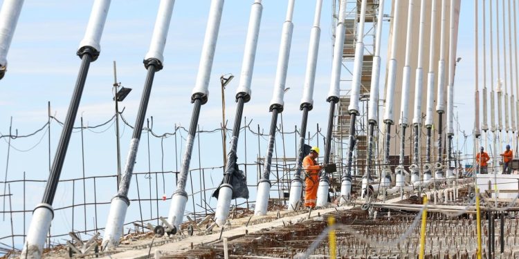 Más del 90% de la mano de obra del Puente de la Bioceánica es paraguaya