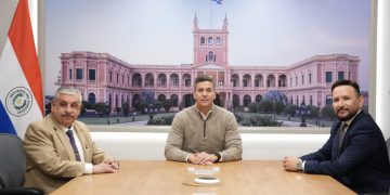 Santiago Peña designa a Isaías Fretes como nuevo ministro de Salud
