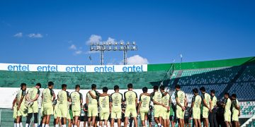 Bolivia encara el camino al Mundial con su técnico bajo proceso disciplinario y asesoramiento español