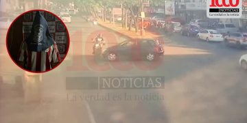Maniobra indebida de un automovilista le cuesta la vida a un joven motociclista