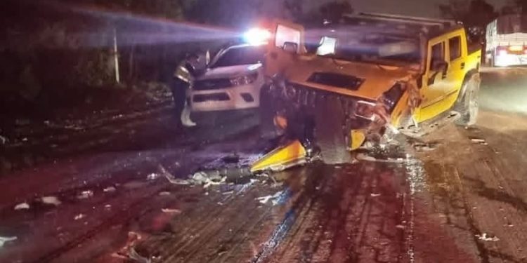 Choque frontal deja un fallecido en J. Augusto Saldívar