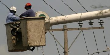 Delcy Rodríguez denuncia supuesto sabotaje al sistema eléctrico de Venezuela