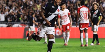 Un Vasco da Gama plagado de suplentes eliminó a Independiente Santa Fe y avanzó a semifinales de la Sudamericana 2026