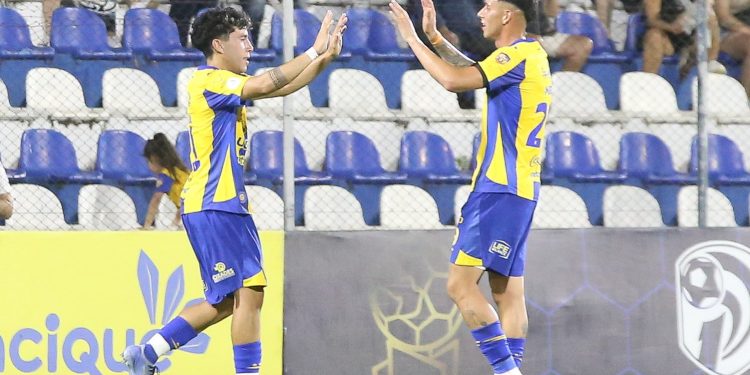 Sportivo Luqueño gana sobre el final y profundiza el mal momento de Recoleta