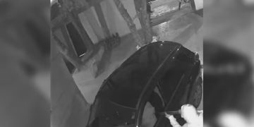 Violento asalto en Capiatá: delincuentes irrumpieron en una vivienda y robaron una camioneta