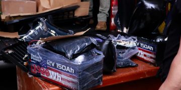 La SENAD incauta más de 102 kilos de marihuana «premium» oculta en baterías de vehículo