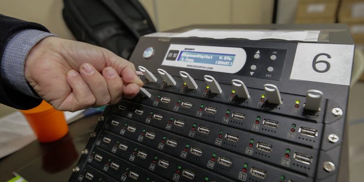 Elecciones municipales 2026: TSJE cierra software de las máquinas de votación