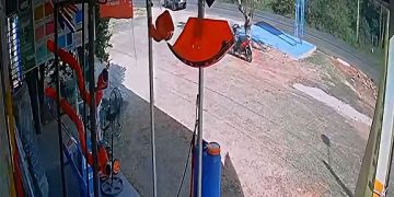 Joven de 19 años fallece tras choque entre motocicleta y camioneta en San Pedro