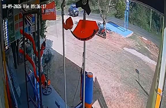 Joven de 19 años fallece tras choque entre motocicleta y camioneta en San Pedro