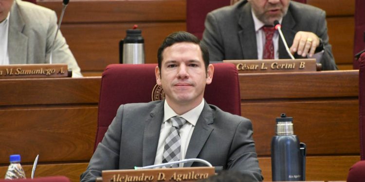 Debate en Honor Colorado por la candidatura a la Vicepresidencia de la República