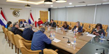 Senado promueve mesa de diálogo ante crisis y anuncio de nueva huelga en salud