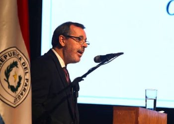 «El sistema financiero paraguayo está por encima de los mejores estándares internacionales»