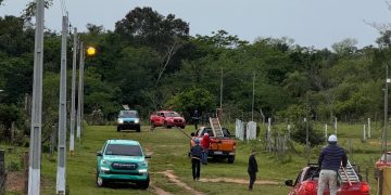 Retiran 55 conexiones clandestinas durante operativo en Coronel Oviedo
