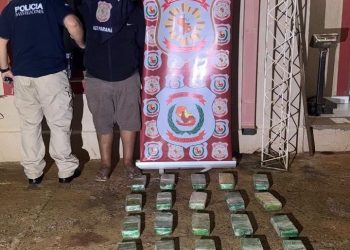 Hallan casi 32 kilos de pasta base ocultos bajo la cabina de un camión