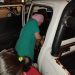 Policías asistieron a una mujer que dio a luz a un costado de la Ruta PY05