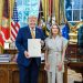 Estefanía Laterza presenta sus cartas credenciales ante Donald Trump en la Casa Blanca