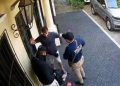 Falsos policías asaltaron a un joven tras cambiar un cheque en dólares