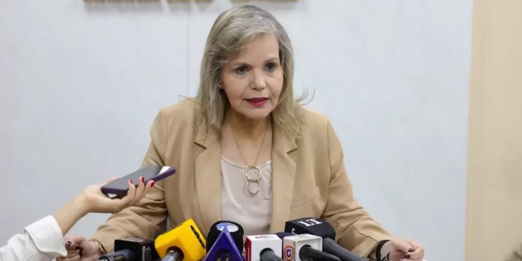 Samaniego responsabilizó al ministro de Economía por la crisis y las renuncias en Salud