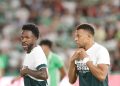 Mbappé y Vinícius generan polémica en España al ocultar un mensaje de apoyo a territorio invadido por inmigrantes